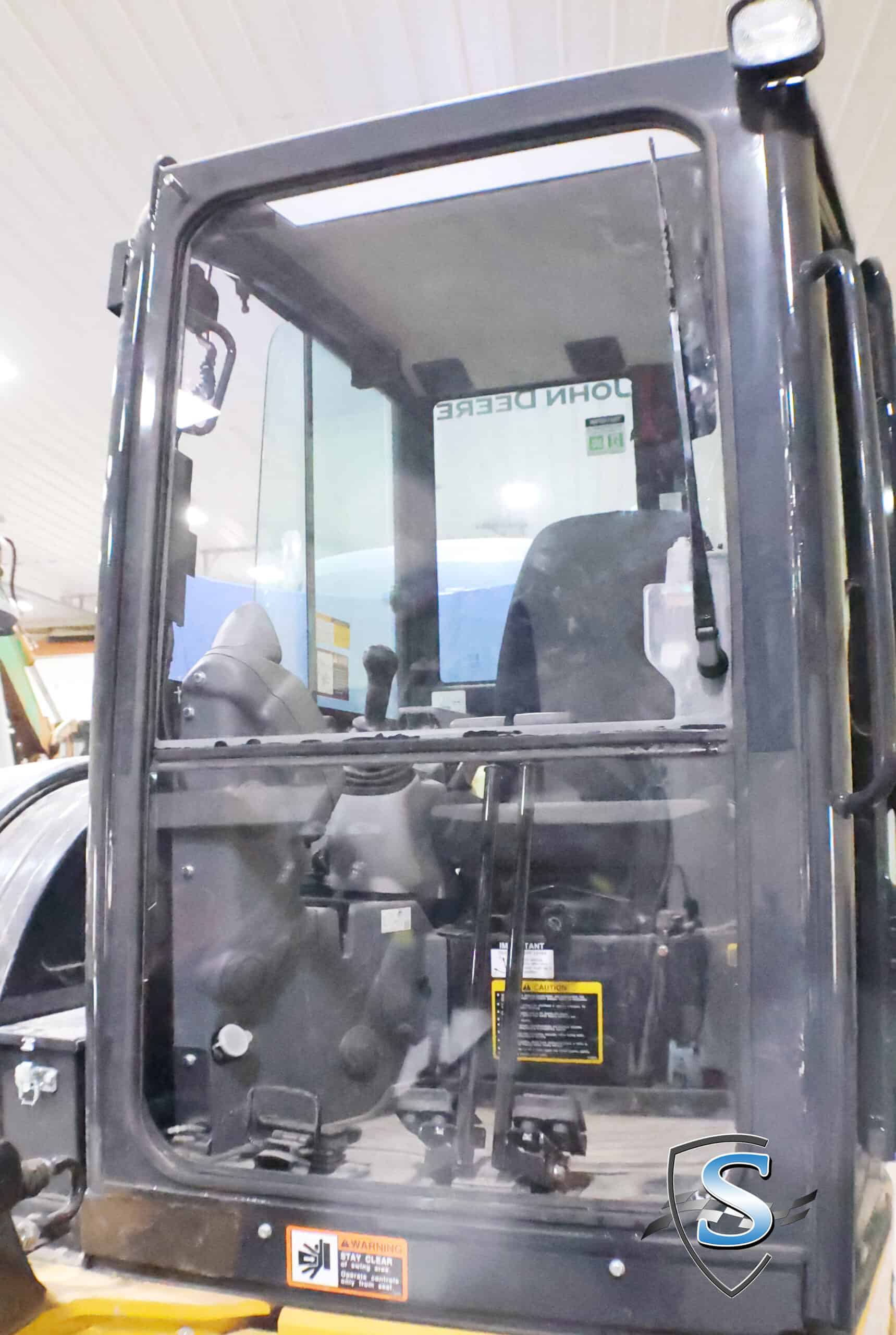John Deere COMPACT (mini) G & P Series // Hitachi ZX-5N COMPACT (mini) Excavator Windshield
